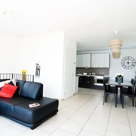 Rosa 빌라 아르제뇨