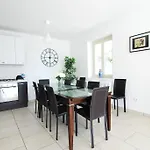 Villa Rosa